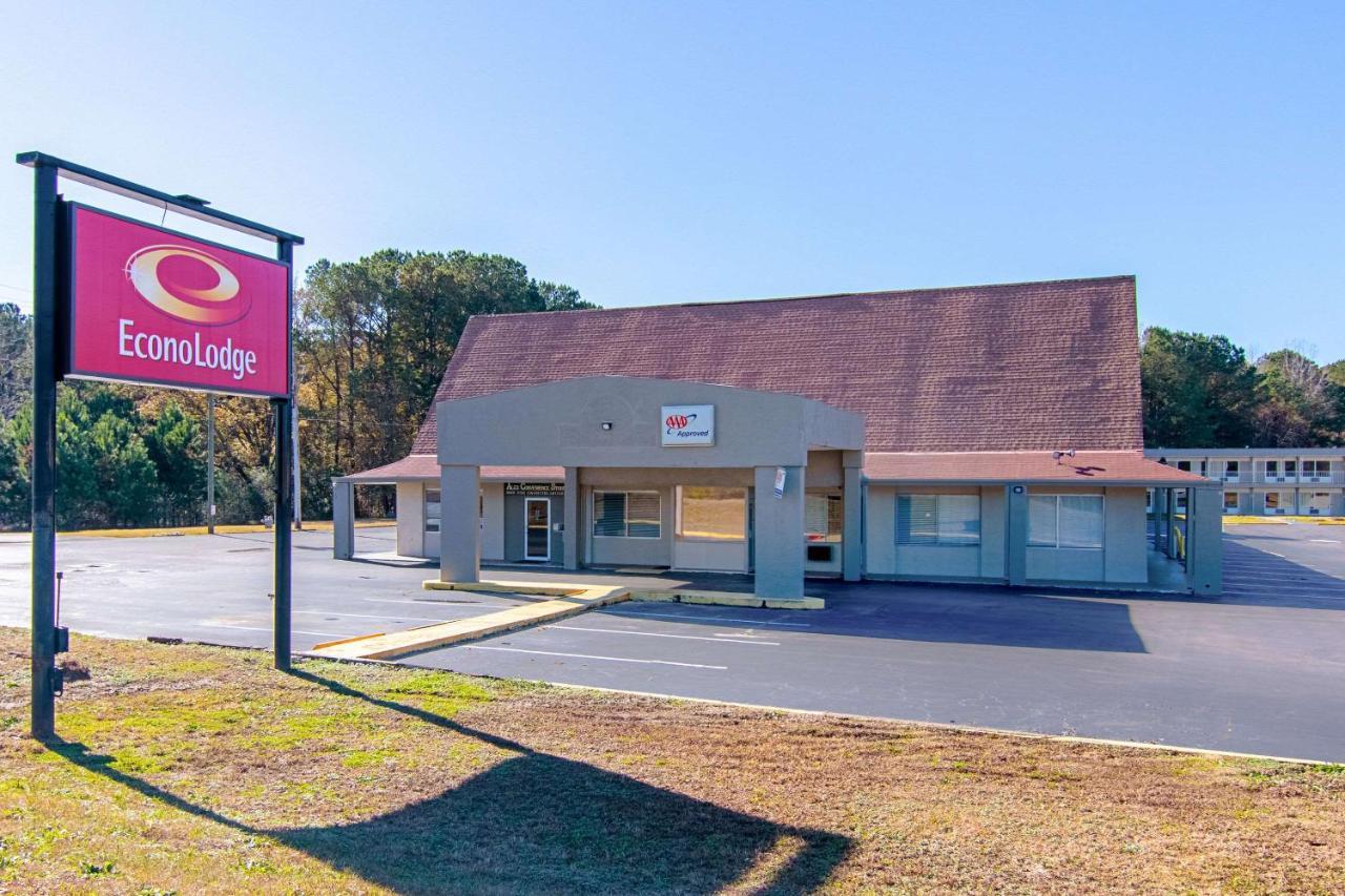 Red Roof Hotel 2*