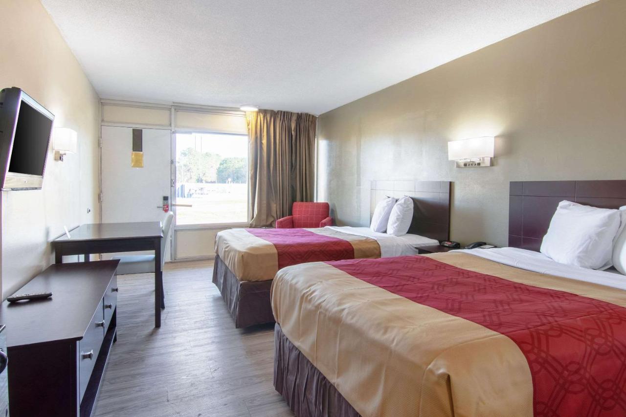 Hotel Red Roof LaGrange
